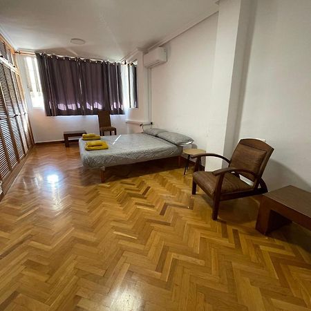 Bungalow Familiar Con Piscina サン・ホアン・デ・アリカンテ エクステリア 写真